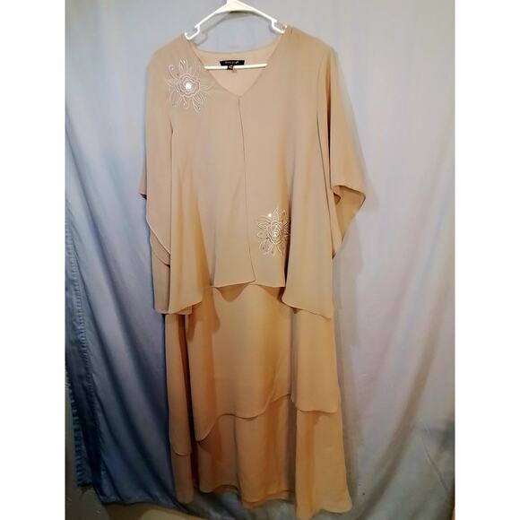 Wardrobe A Tan Party Dress , - Picture 4 of 9